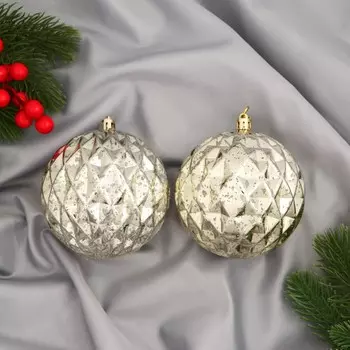 Ёлочные игрушки