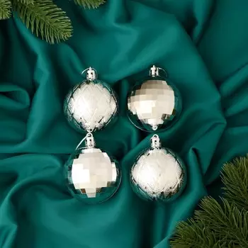 Ёлочные игрушки