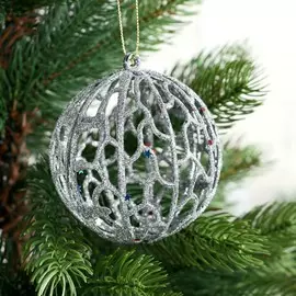 Ёлочные игрушки