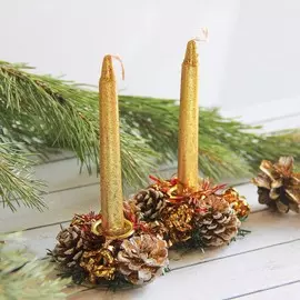 Набор свечей с подсвечником