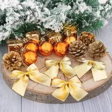 Ёлочные игрушки