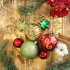 Набор украшений пластик с бусами 42 шт