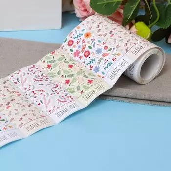 Наклейки в рулоне