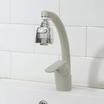 Насадка на кран для экономии воды с изменяемым напором и углом струи доляна