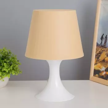 Настольная лампа 1340005 1хe14 15w бежевый d=19.5 высота 28 см risalux