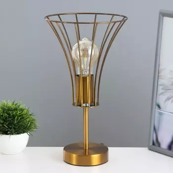 Настольная лампа