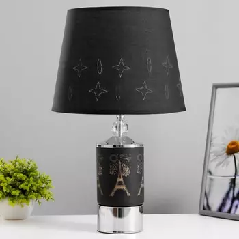 Настольная лампа