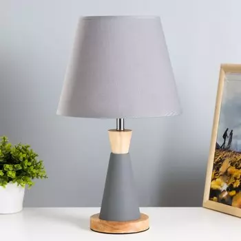 Настольная лампа