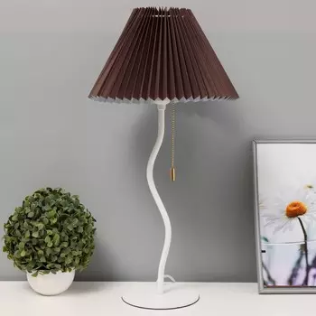 Настольная лампа