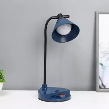 Настольная лампа