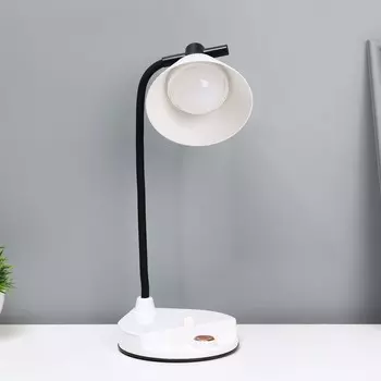 Настольная лампа