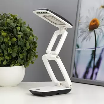 Настольная лампа с лупой 3х