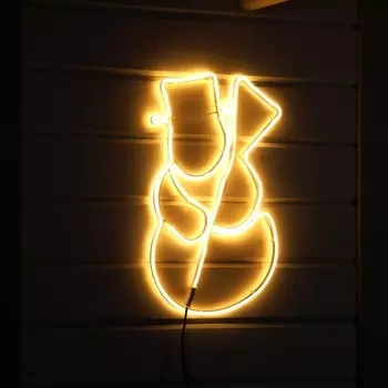 Неоновая фигура