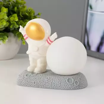 Фигурка светящаяся risalux