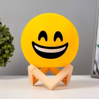 Ночник смайл улыбки led от батареек 3хааа желтый 14х14х18 см risalux