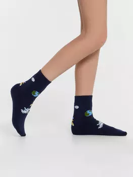 Носки детские плюшевые в темно-синем цвете с рисунком в виде космонавтов