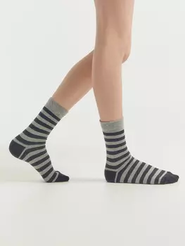 Носки детские серые с рисунком в виде поперечных полосок