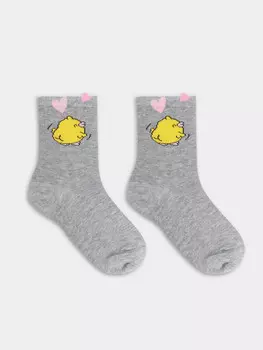 Носки детские серые с рисунком в виде цыпленка