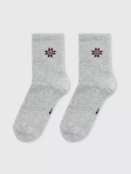 Носки унисекс светло-серые с рисунком в виде орнамента