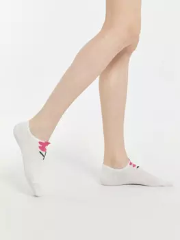 Носки женские белые с рисунком в виде цветов и 3-d рисунком на борту