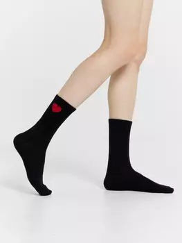 Носки женские черные с рисунком в пушистого сердечка