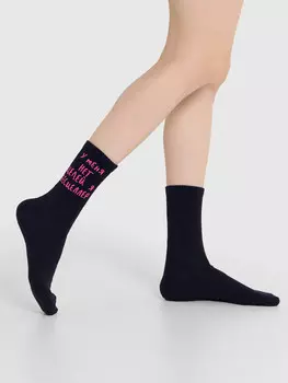 Носки женские черные с рисунком в виде надписи