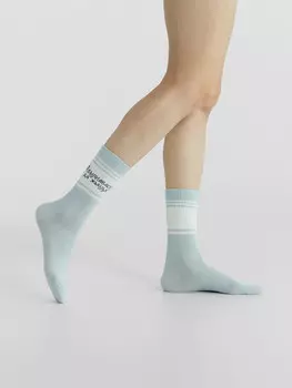 Носки женские голубые с рисунком в виде надписи