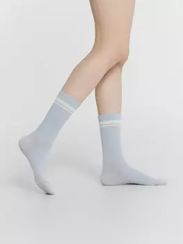 Носки женские серые рисунком в виде полосок