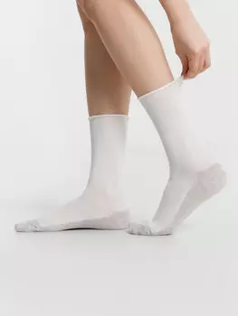 Носки женские высокие белые