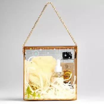 Новогодний подарочный набор косметики