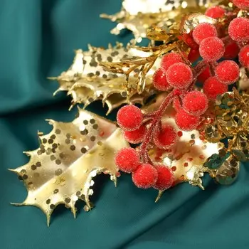 Новогодняя ветка декоративная