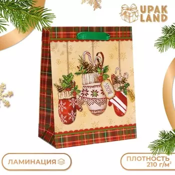 Пакет подарочный новогодний ламинированный