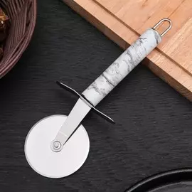 Нож для пиццы и теста доляна