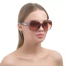 Очки солнцезащитные