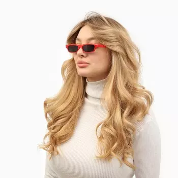 Очки солнцезащитные