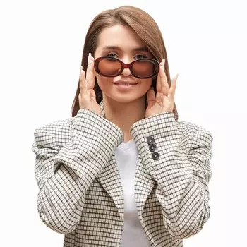 Очки солнцезащитные