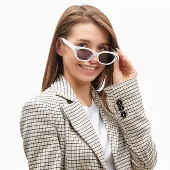 Очки солнцезащитные