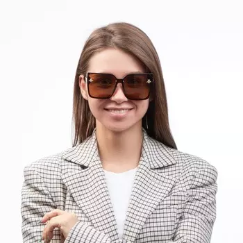 Очки солнцезащитные