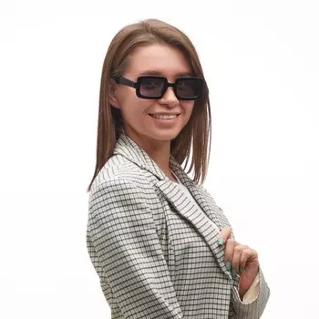 Очки солнцезащитные