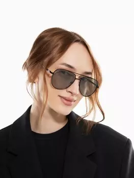 Очки солнцезащитные фотохромные, uv 400, дужка 14.3 см, ширина 13.7 см, линза 5.35.7 см