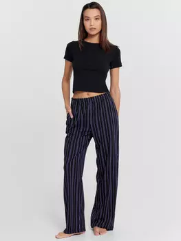 Пижама женская черная в фиолетовую полоску