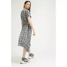 Платье а-силуэта с поясом