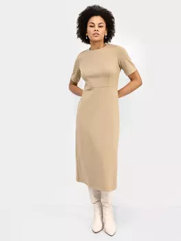 Платье макси из трикотажного академика в бежевую елочку