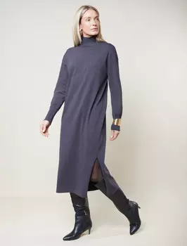 Платье вязаное