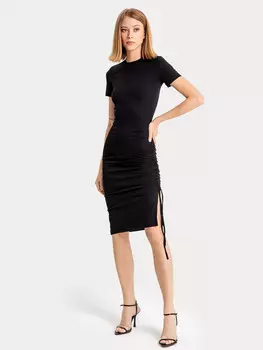 Платье женское в черном цвете