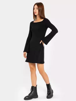 Платье женское в черном оттенке из вискозы
