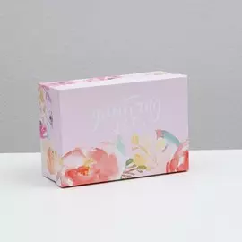 Подарочная коробка