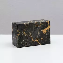 Подарочная коробка