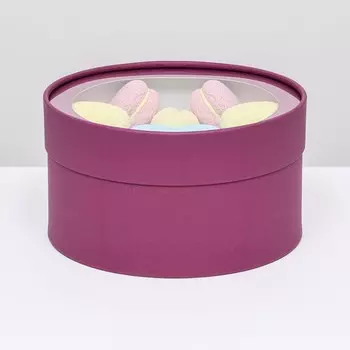 Подарочная коробка