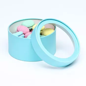 Подарочная коробка